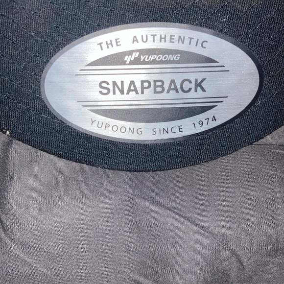 Vintage Grocers Rare Hat (Employees Only) most famous grocery store in LA, CA. - Picture 2 of 5